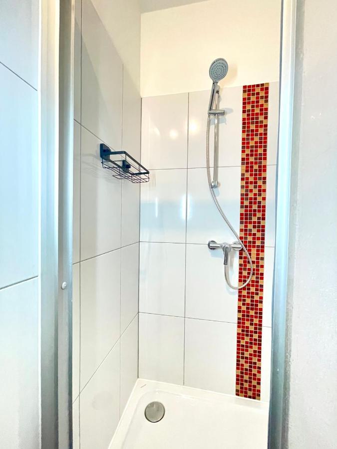 Central Comfy Apartment - Self Check-In Graz Exterior foto